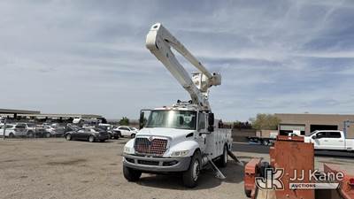 Altec AA55E, 60 ft, Material Handling Bucket Truck