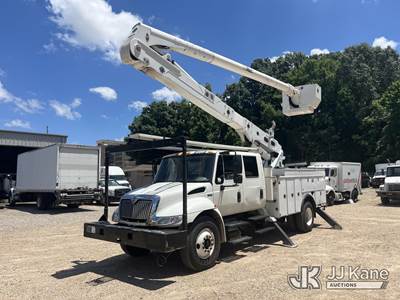 Altec AA55E, 60 ft, Bucket Truck