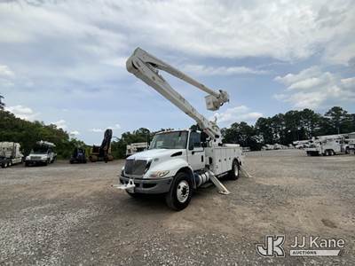 Altec AA55, 60 ft, Articulating Material Handling Bucket Truck