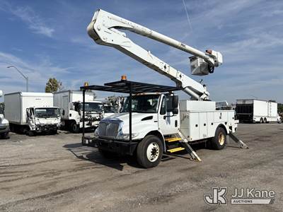 Altec AN55E-OC, 60 ft, Material Handling Bucket Truck