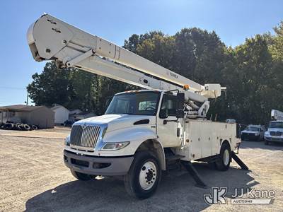 HiRanger 5TC-55, 60 ft, Material Handling Bucket Truck
