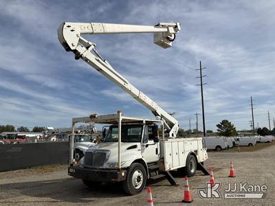 HiRanger 5TC-55, 60 ft, Articulating Material Handling Bucket Truck