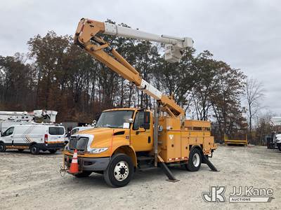HiRanger HR50-M, 55 ft, Material Handling Bucket Truck