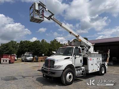 Altec T40P, 40 ft, Telescopic Non-Insulated Cable Placing Bucket Truck