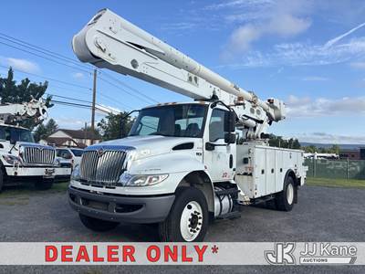 Altec AA55, 700 Lb 56 ft, Articulating Material Handling Bucket Truck