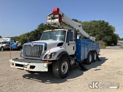 HiRanger TL55, 60 ft, Articulating & Telescopic Material Handling Bucket Truck