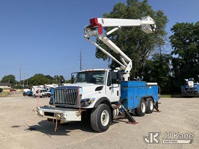 HiRanger TL55, 60 ft, Articulating & Telescopic Material Handling Bucket Truck