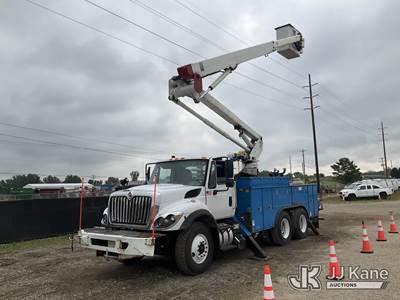 HiRanger TL55, 60 ft, Articulating & Telescopic Material Handling Bucket Truck