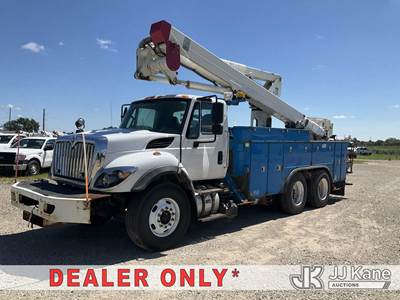 HiRanger TL55, 60 ft, Articulating & Telescopic Material Handling Bucket Truck