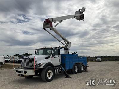 HiRanger TL55, 60 ft, Articulating & Telescopic Material Handling Bucket Truck