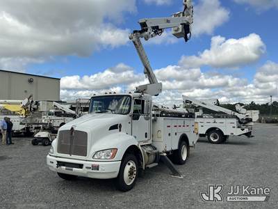 Altec AT40-MH, 45 ft, Articulating & Telescopic Material Handling Bucket Truck