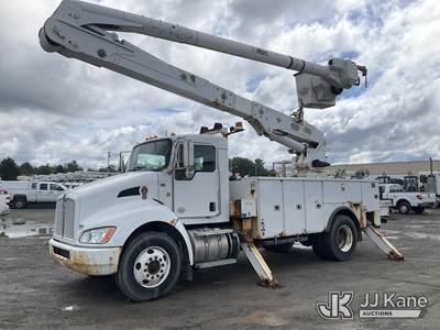 Altec AA55E, 61 ft, Material Handling Bucket Truck