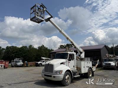 Altec A40P, 40 ft, Telescopic Non-Insulated Cable Placing Bucket Truck