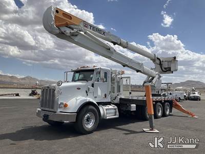 Terex TM105, 110 ft, Articulating & Telescopic Material Handling Bucket Truck