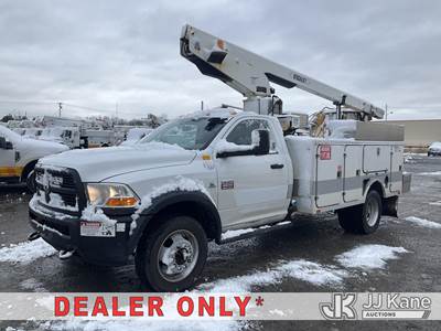 Versalift TEL29N-3, 34 ft, Telescopic Non-Insulated Bucket Truck