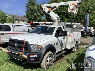 Versalift TEL29N-03, 34 ft, Telescopic Non-Insulated Bucket Truck