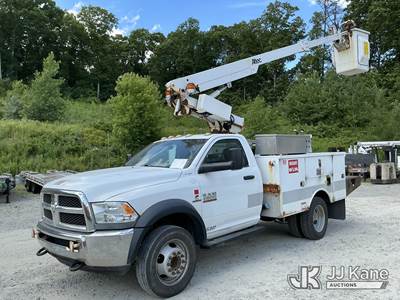Altec AT200A, 35 ft, Telescopic Non-Insulated Bucket Truck