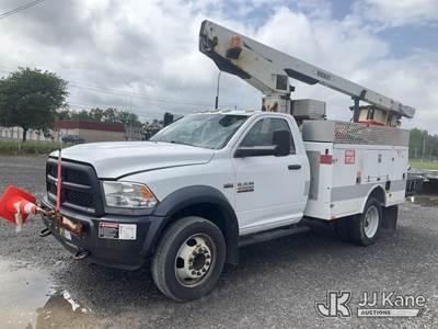 Versalift TEL29N03, 34 ft, Telescopic Non-Insulated Bucket Truck