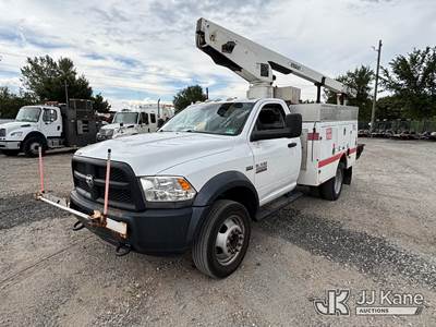 Versalift TEL29N03, 34 ft, Telescopic Non-Insulated Bucket Truck