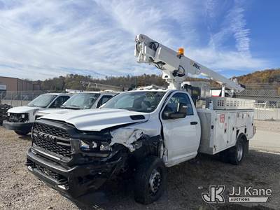 Altec AT200-A, Telescopic Non-Insulated Bucket Truck
