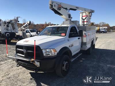 Versalift TEL29N-03, 34 ft, Telescopic Non-Insulated Bucket Truck