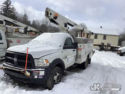 Versalift TEL29N-3, 34 ft, Telescopic Non-Insulated Bucket Truck