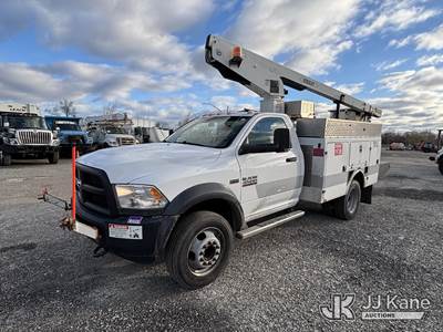 Versalift TEL29N03, 34 ft, Telescopic Non-Insulated Bucket Truck