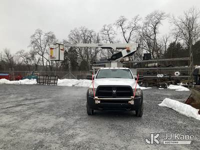 Versalift TEL29N-03, 34 ft, Non-Insulated Bucket Truck