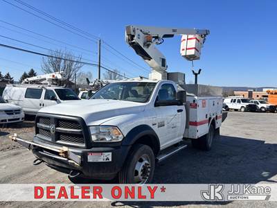 Versalift TEL29N03, 350 Lb 30 ft, Articulating & Telescopic Bucket Truck