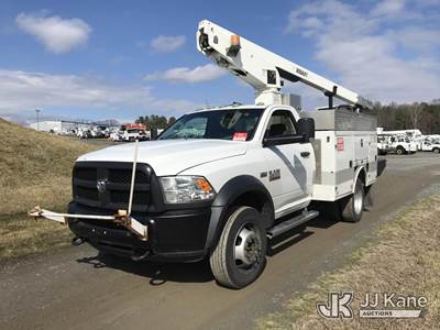 Versalift TEL29N03, 34 ft, Telescopic Non-Insulated Bucket Truck