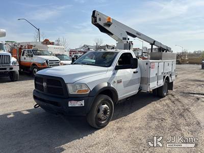 Versalift TEL29NE03, 34 ft, Telescopic Non-Insulated Bucket Truck