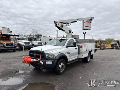 Versalift TEL29N03, 34 ft, Telescopic Non-Insulated Bucket Truck