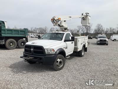 Altec AT200, 35 ft, Telescopic Non-Insulated Bucket Truck
