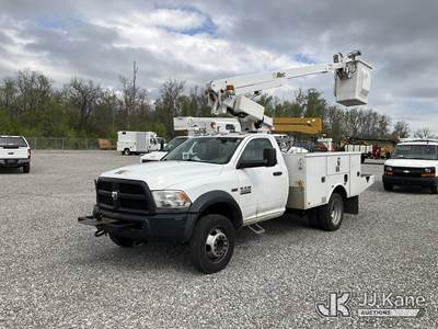 Altec AT200A, 33 ft, Telescopic Non-Insulated Bucket Truck