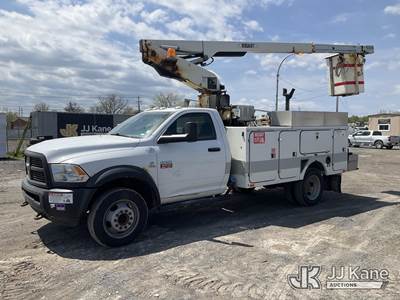 Versalift TEL29N-02, 34 ft, Telescopic Non-Insulated Bucket Truck