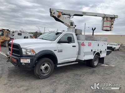 Versalift TEL29N-03, 34 ft, Telescopic Non-Insulated Bucket Truck