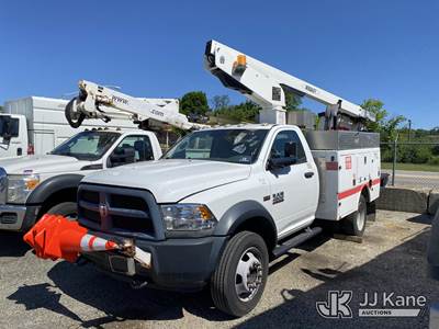 Versalift TEL29N-03, 34 ft, Telescopic Non-Insulated Bucket Truck