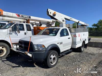 Versalift TEL29N-03, 34 ft, Telescopic Non-Insulated Bucket Truck