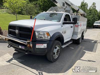 Versalift TEL29N-03, 34 ft, Telescopic Non-Insulated Bucket Truck