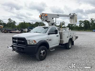 Altec AT200-A, 35 ft, Telescopic Non-Insulated Bucket Truck