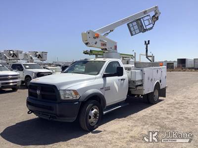 ETI ETT29SNT, 34 ft, Telescopic Non-Insulated Bucket Truck