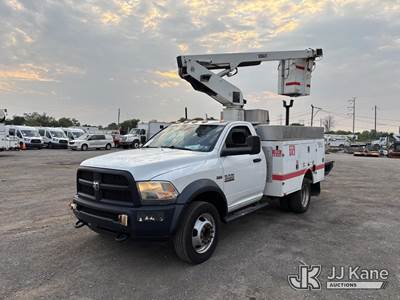 Versalift TEL29N, 34 ft, Telescopic Non-Insulated Bucket Truck
