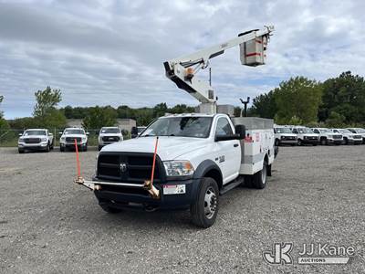 Versalift TEL29N-03, 34 ft, Telescopic Non-Insulated Bucket Truck