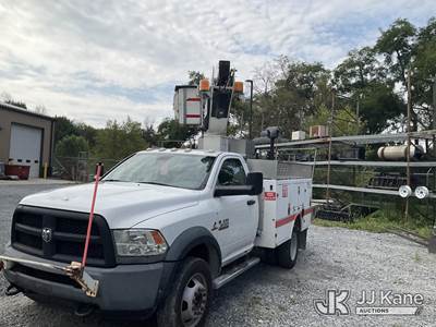 Versalift TEL29N, 34 ft, Non-Insulated Bucket Truck