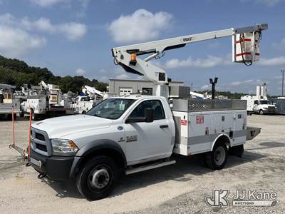 Versalift TEL29NE03, 34 ft, Telescopic Non-Insulated Bucket Truck