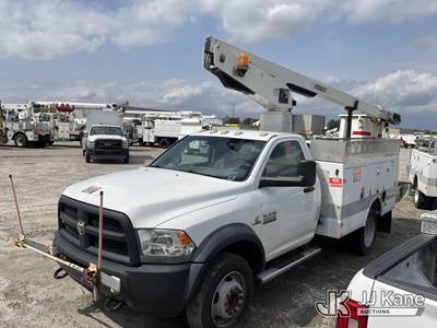 Versalift TEL29N02, 34 ft, Telescopic Non-Insulated Bucket Truck