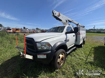 Versalift TEL29N03, 34 ft, Telescopic Non-Insulated Bucket Truck