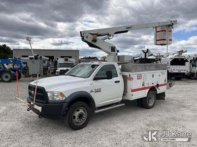 Versalift TEL29NE03, 34 ft, Telescopic Non-Insulated Bucket Truck