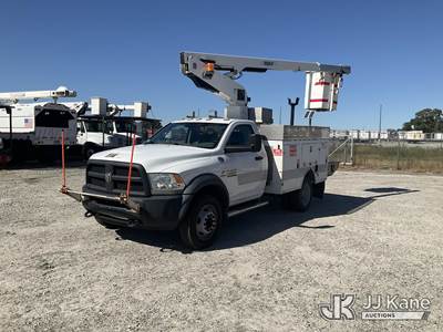 Versalift TEL29N-03, 34 ft, Telescopic Non-Insulated Bucket Truck