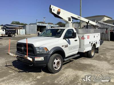 Versalift TEL29, 34 ft, Telescopic Non-Insulated Bucket Truck